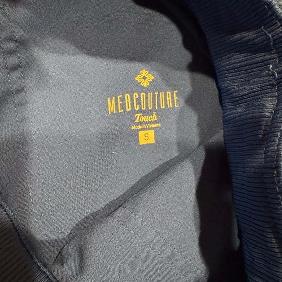 Bundle! Med Couture Medical City RN Scrub Set - Picture 7 of 7